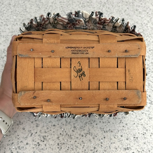 Longaberger “Baskets of Blessings” Large Recipe Basket with Lid - Picture 4 of 4